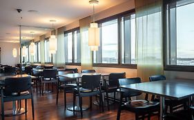 Hilton Helsinki Airport